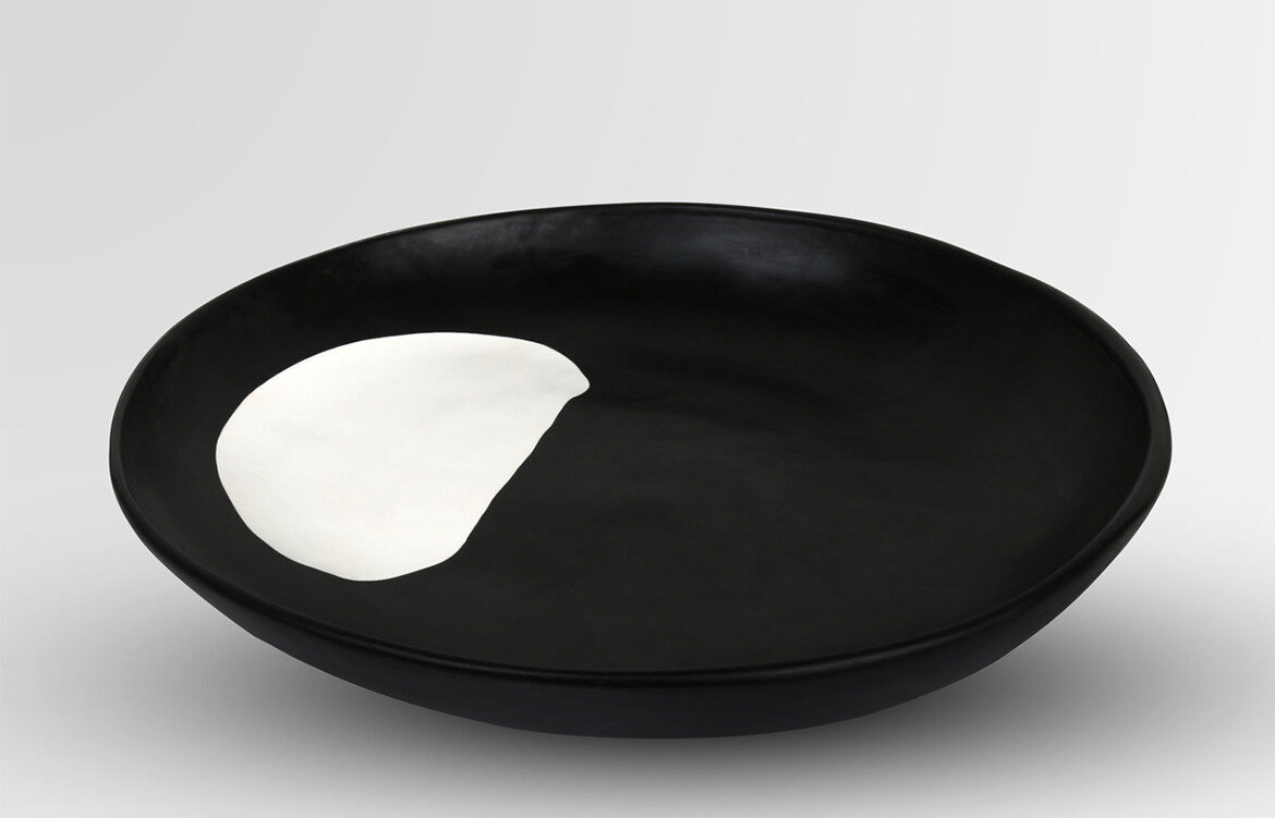 RESIN ATELIER SALAD BOWL – CHALK DOT ON BLACK