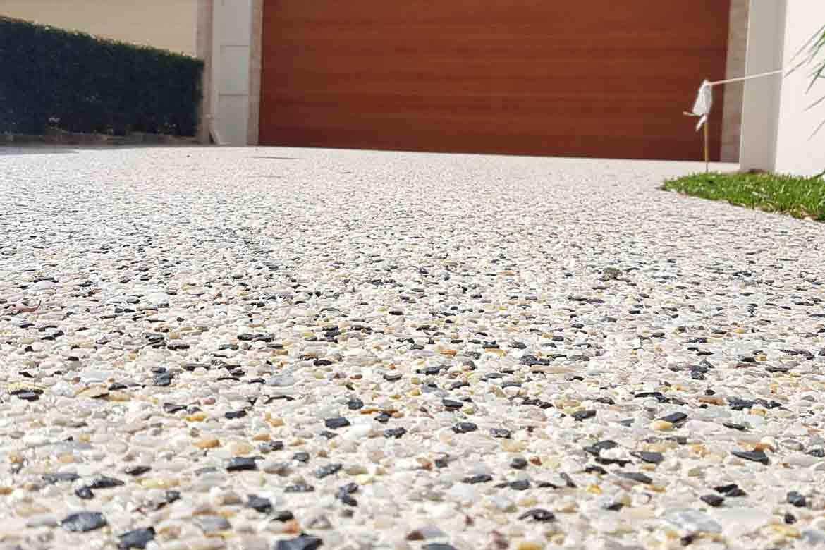 Exposed Anti-Skid Stone Crete Flooring