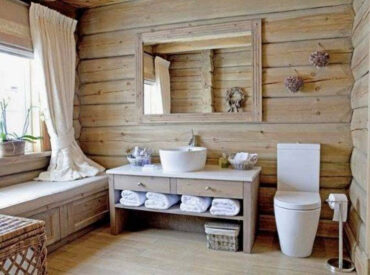 The rustic elegance of cabin bathrooms