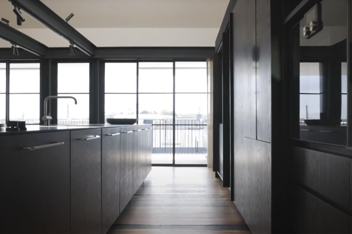 A revitalised water-front cottage is awarded Gaggenau’s Kitchen of the Year for 2023!