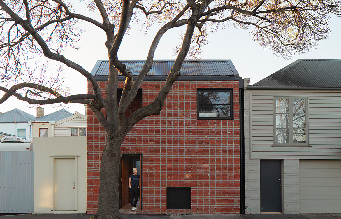 A Boxy Brick Annexe Makes The Perfect Addition To This Terrace House