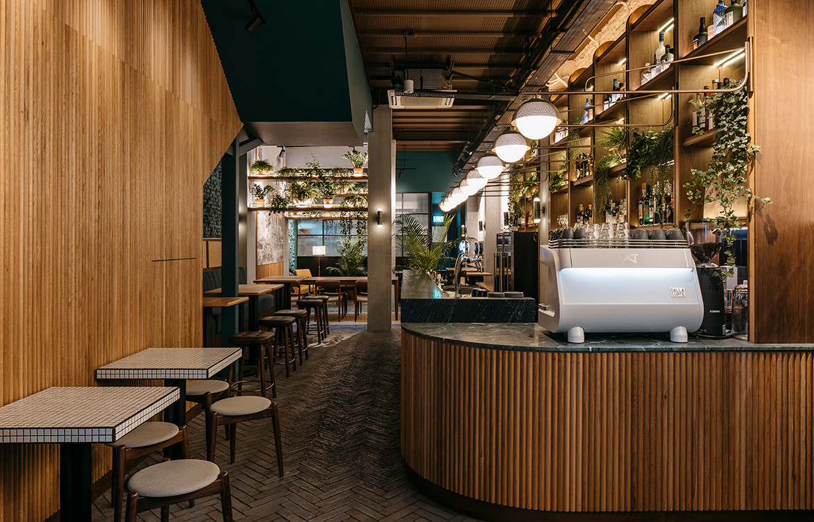 Inside The Fresh, Immersive And Impeccably Designed French Fold
