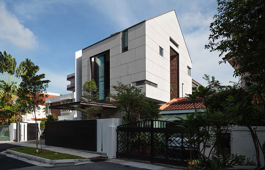A New Home in Singapore With a Few ‘Key’ Elements
