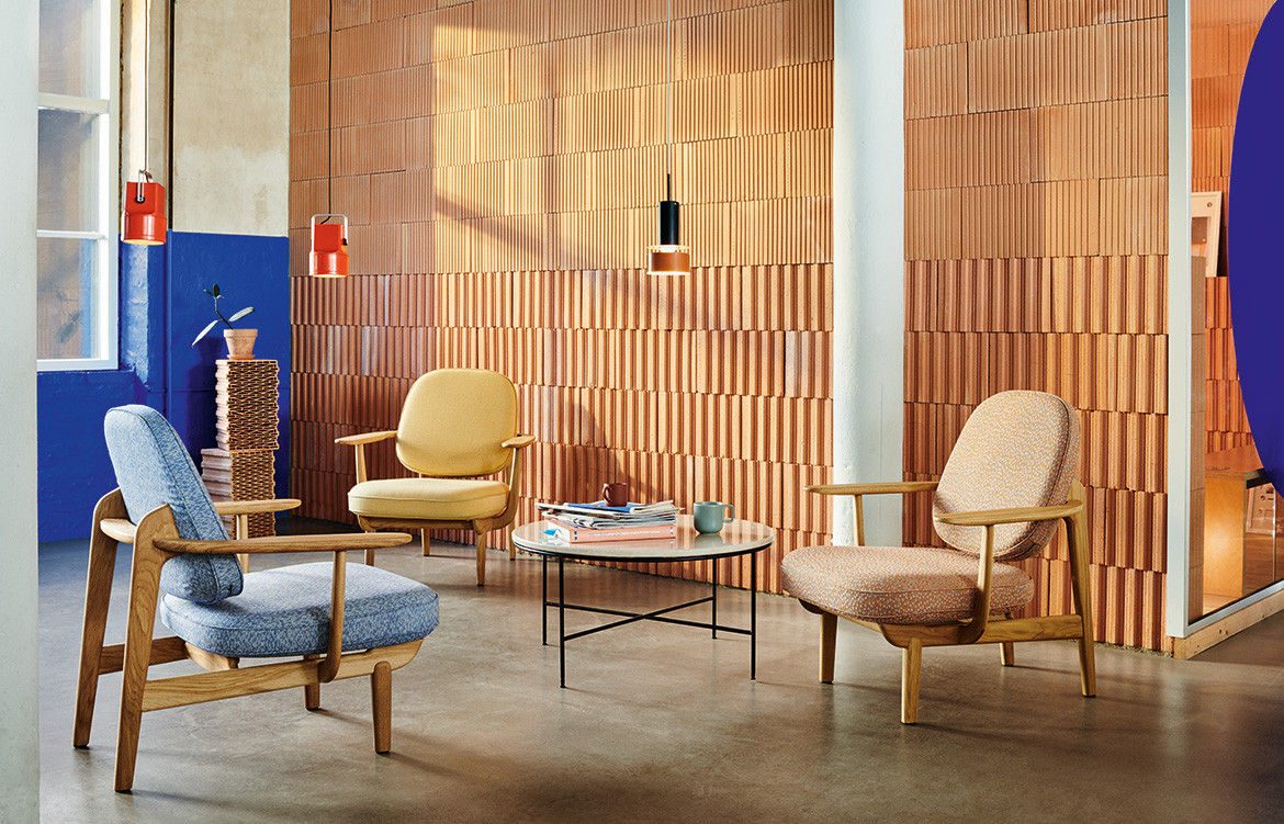 Solid Wood Makes A Comeback At Salone