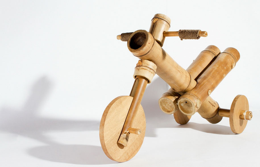 BAMBOO TRICYCLE: A NATURALLY EXCITING PRODUCT DESIGNED BY A21STUDIO