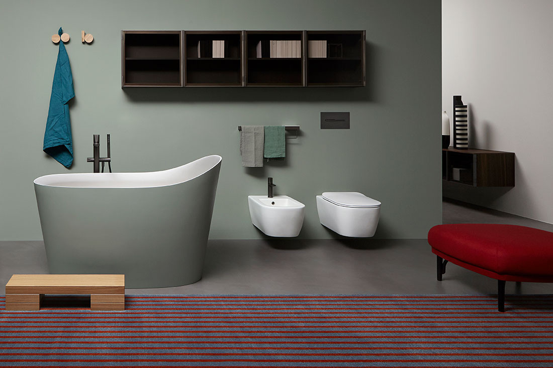 The Undeniable Appeal Of A Freestanding Bathtub