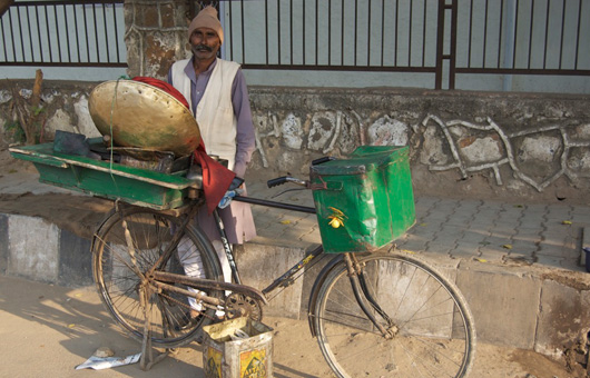 Two-wheeled Food Vendors of Delhi