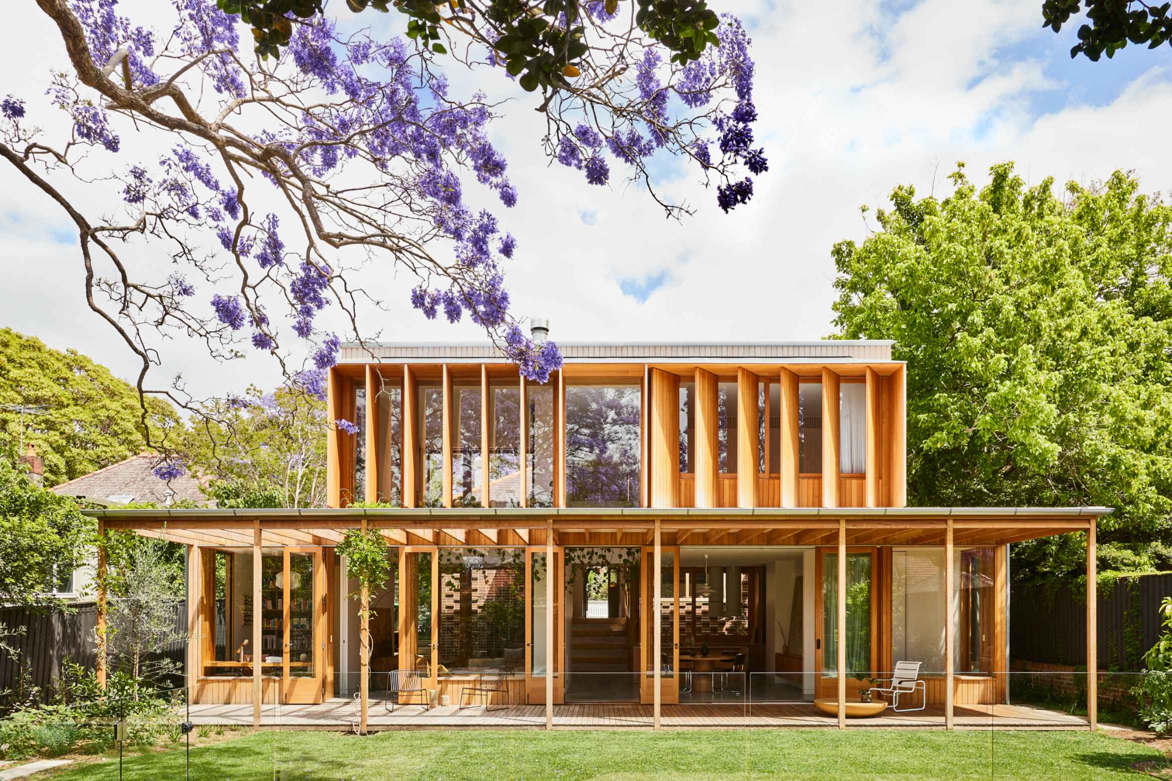 “Taking the prosaic and making it meaningful”: Wisteria by Carter Williamson Architects