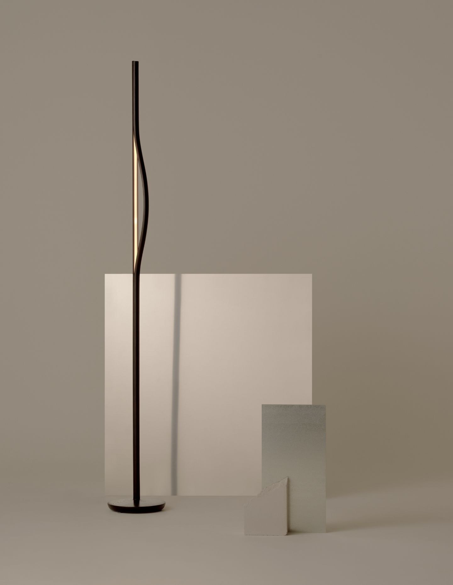 Sabu Studio Q&A - Onu Floor Light 2022 - Styling by Jess Kneebone - Photo By Pier Carthew