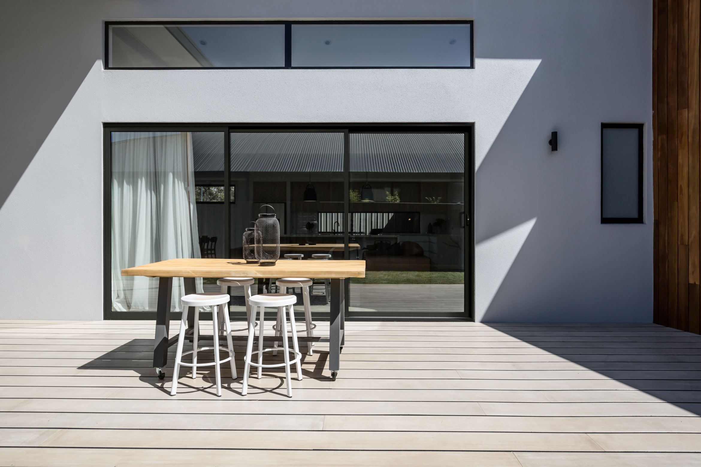 Framing sustainable design with Capral’s Urban Comfort
