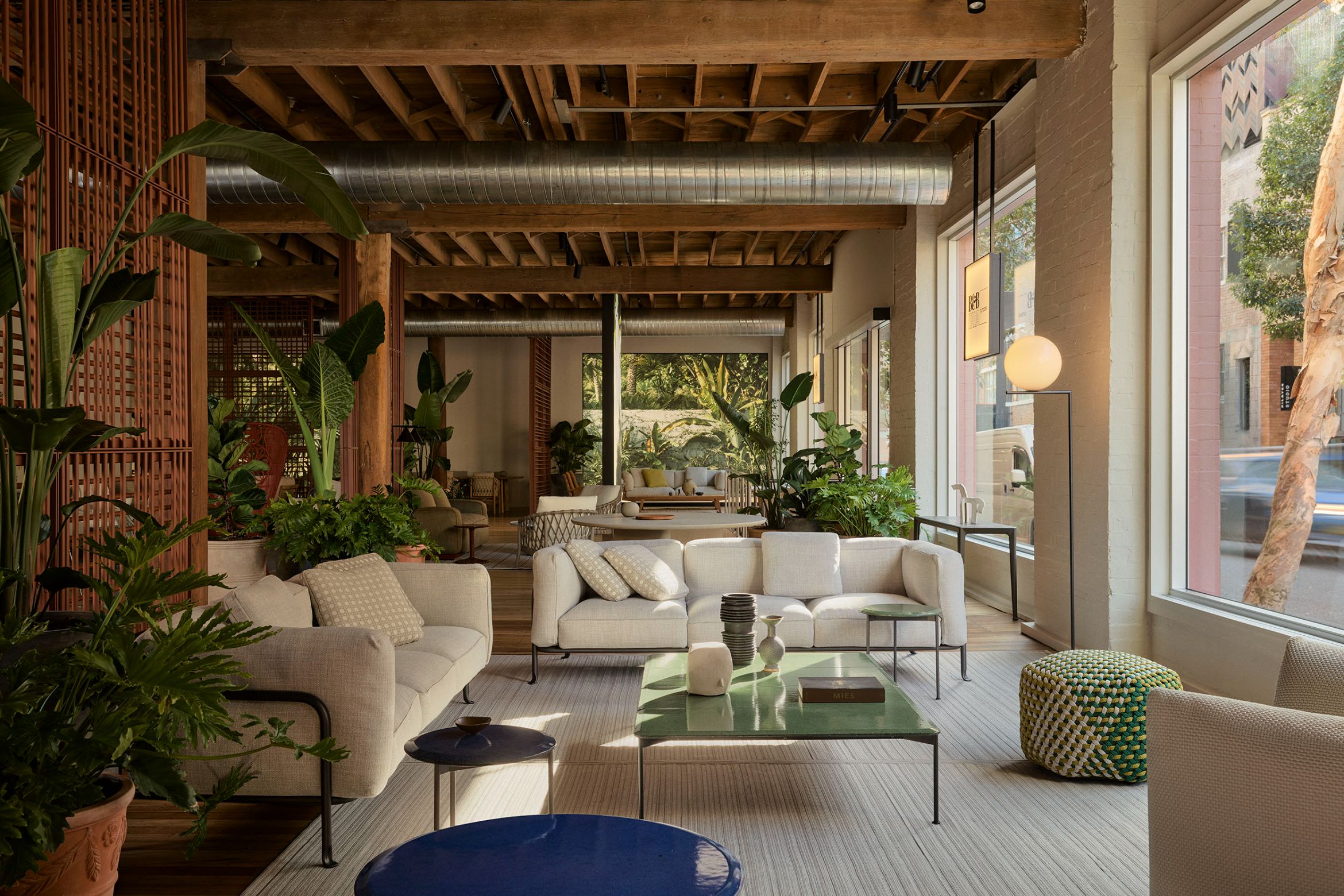 Space Furniture unveils world’s first B&B Italia Outdoor store  
