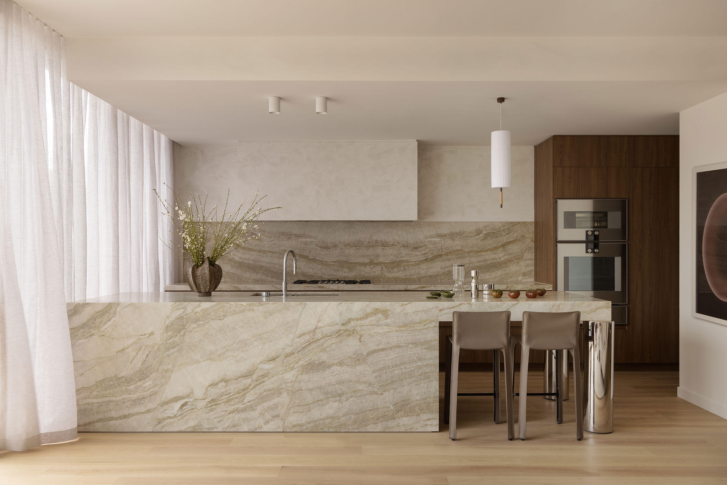 Minimal modernism by the sea