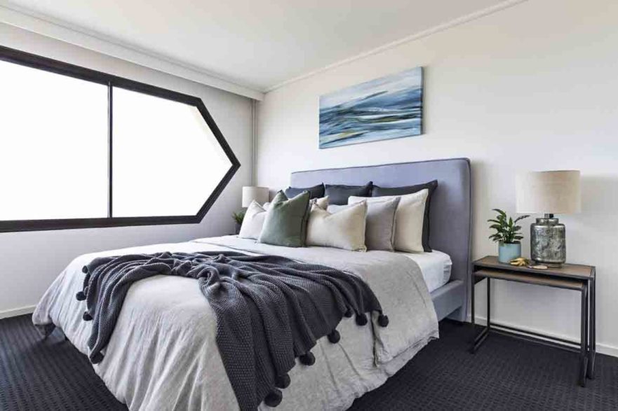 dark grey carpet white walls monochromatic bedroom colour scheme modern