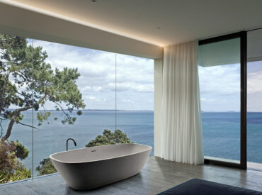 5 Carefully Curated, Exceptional Australian Bathroom Designs