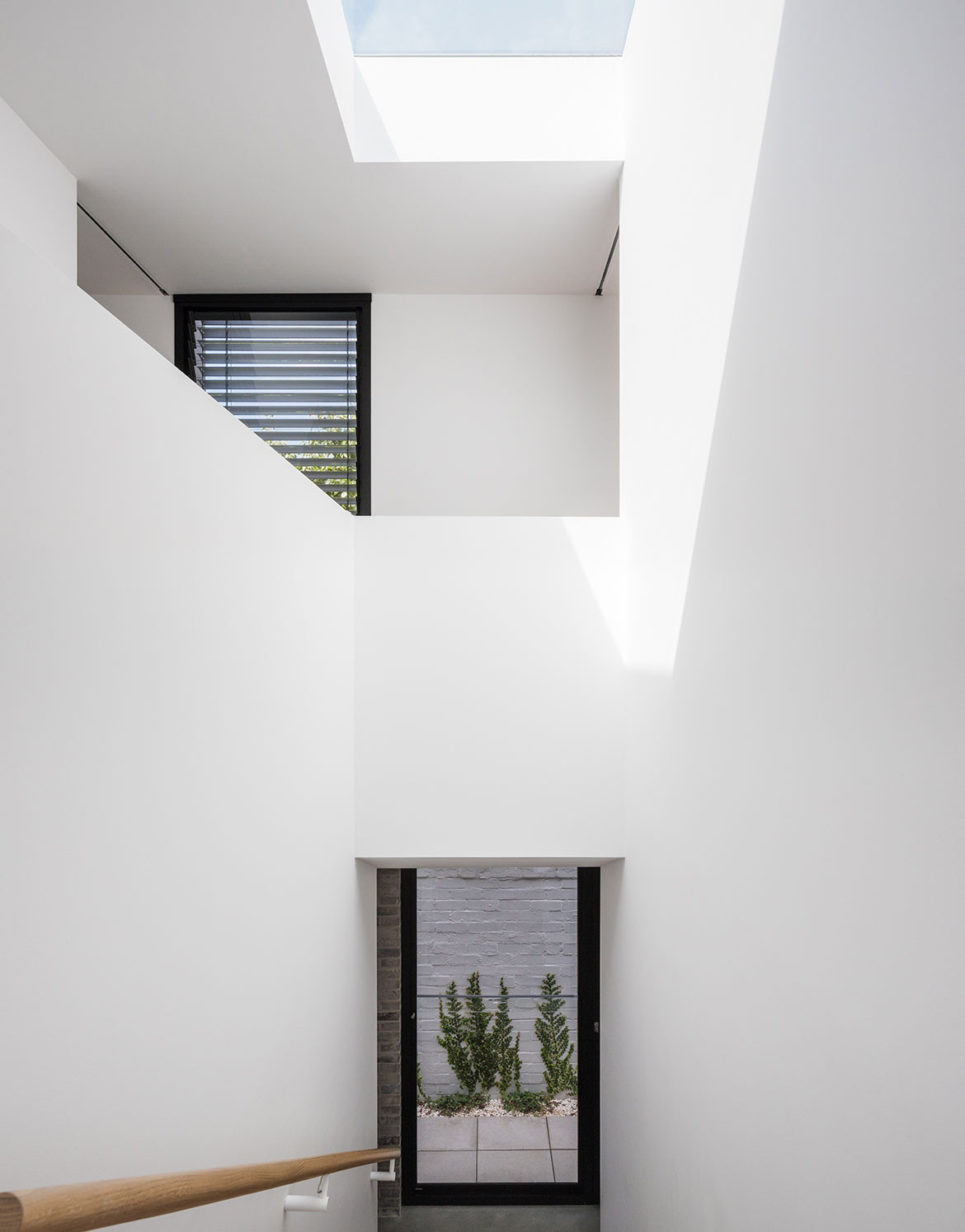 Bronte Residence cm studio cc Katherine Lu stairwell