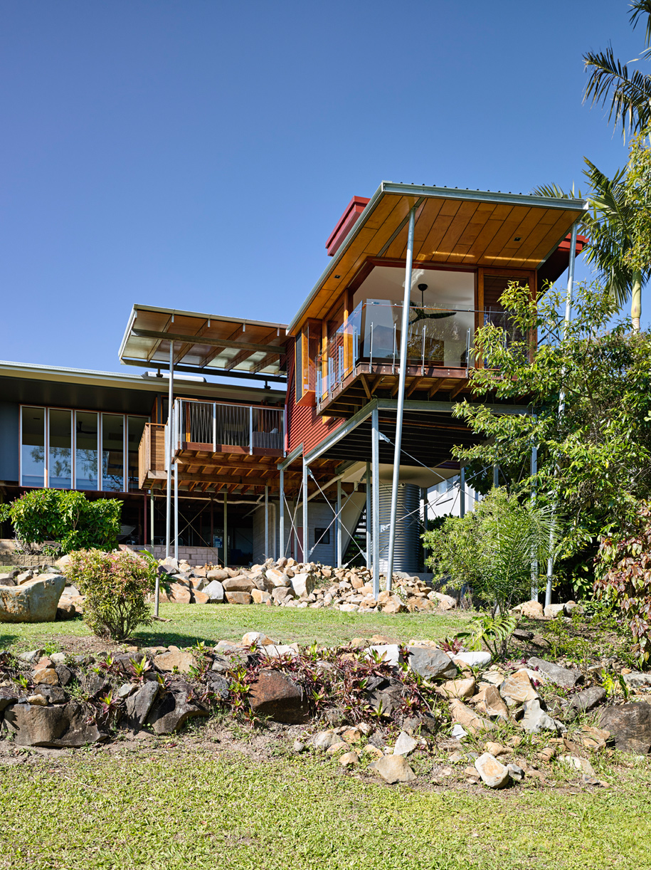 Red Soil House – Architecture – Habitus Living