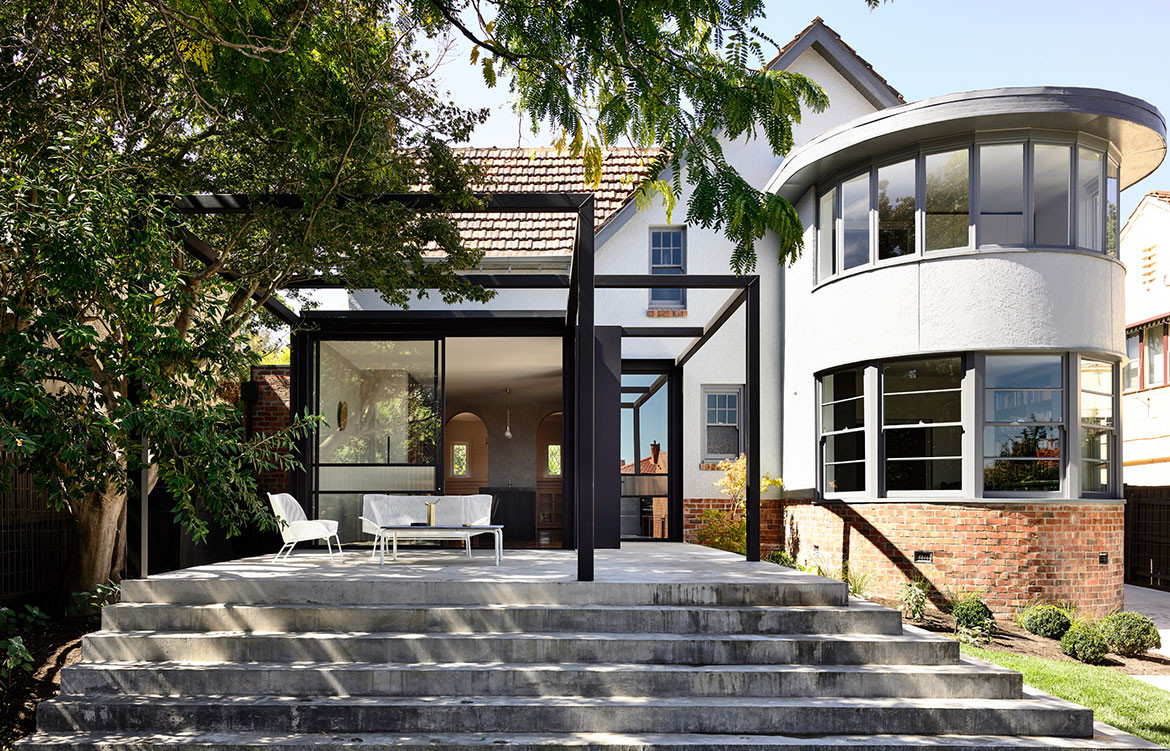 The Transformation Of An Art Deco House Into A Modern Home