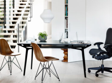 Communal Use with the Carafe Table