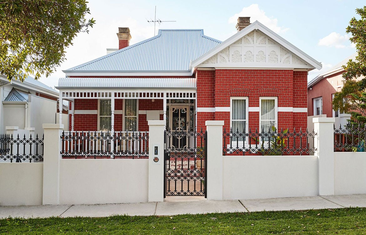 Chindarsi Architects Mount Lawley Photography by Chantel Concei front of house