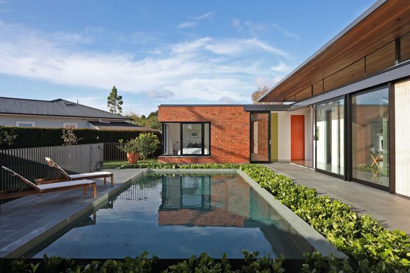 Courtyard House Guy Tarrant Architects | Habitus Living House of the Year