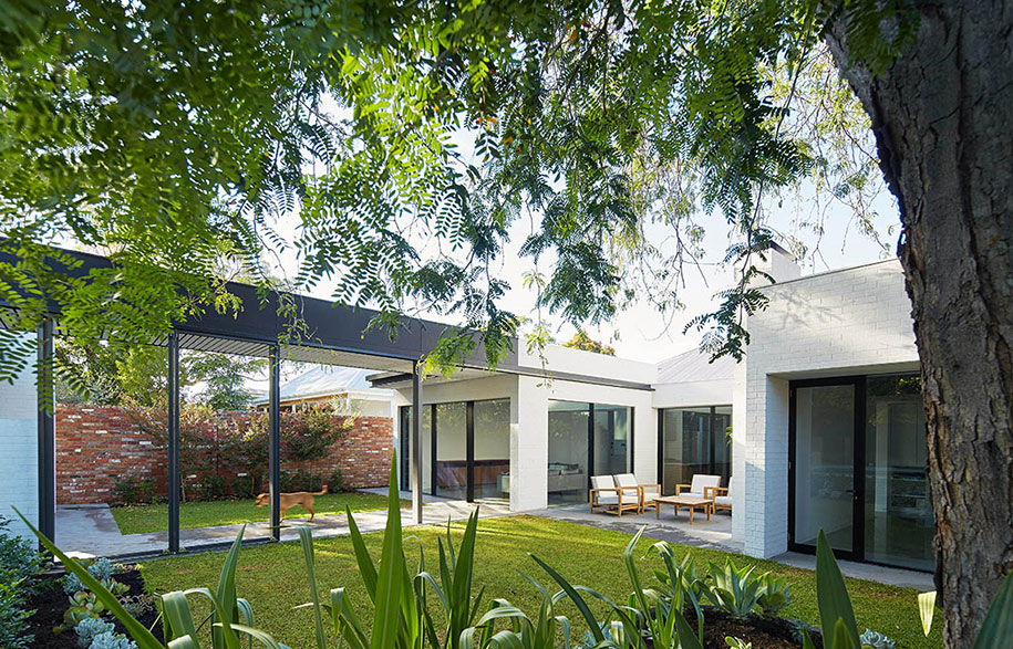 David-Barr-Architect-Claremont-Residence_Photo-Robert-Frith6