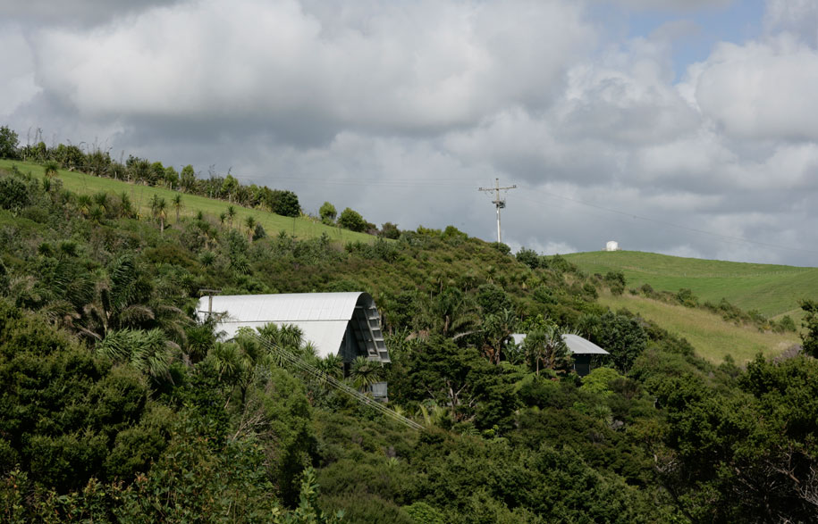 A Design informed by New Zealand History: Davis Bure house