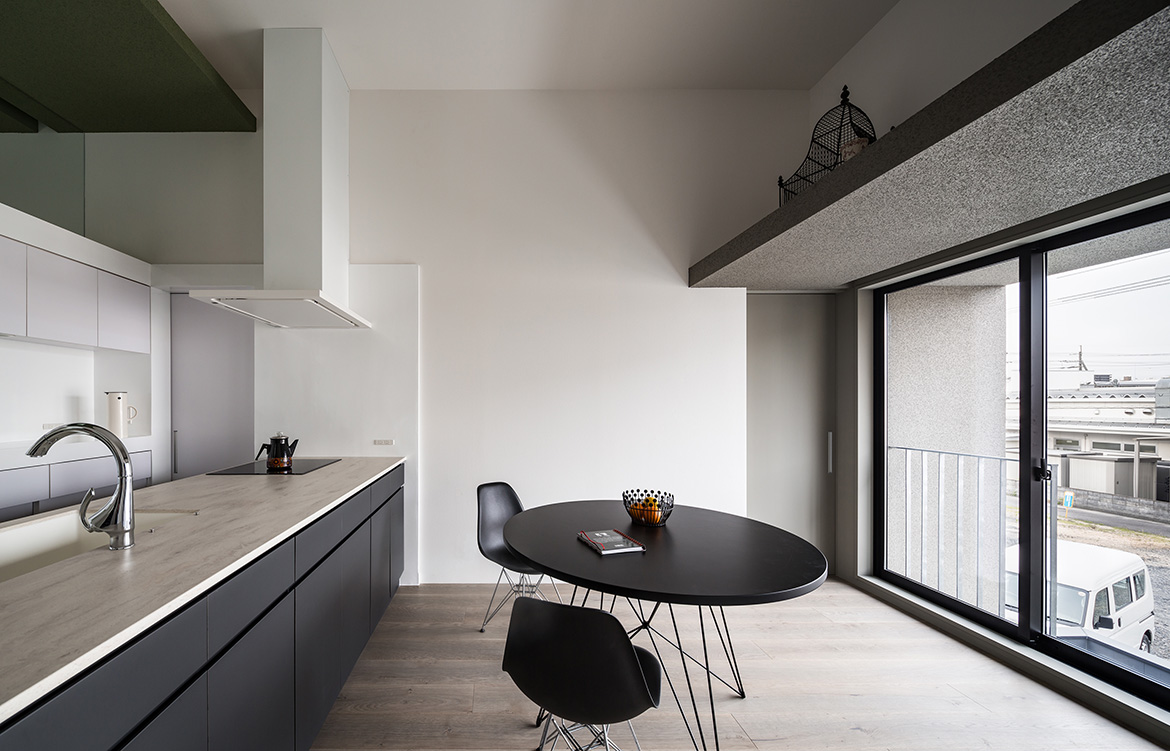 FORM Architects House With Scenes dining