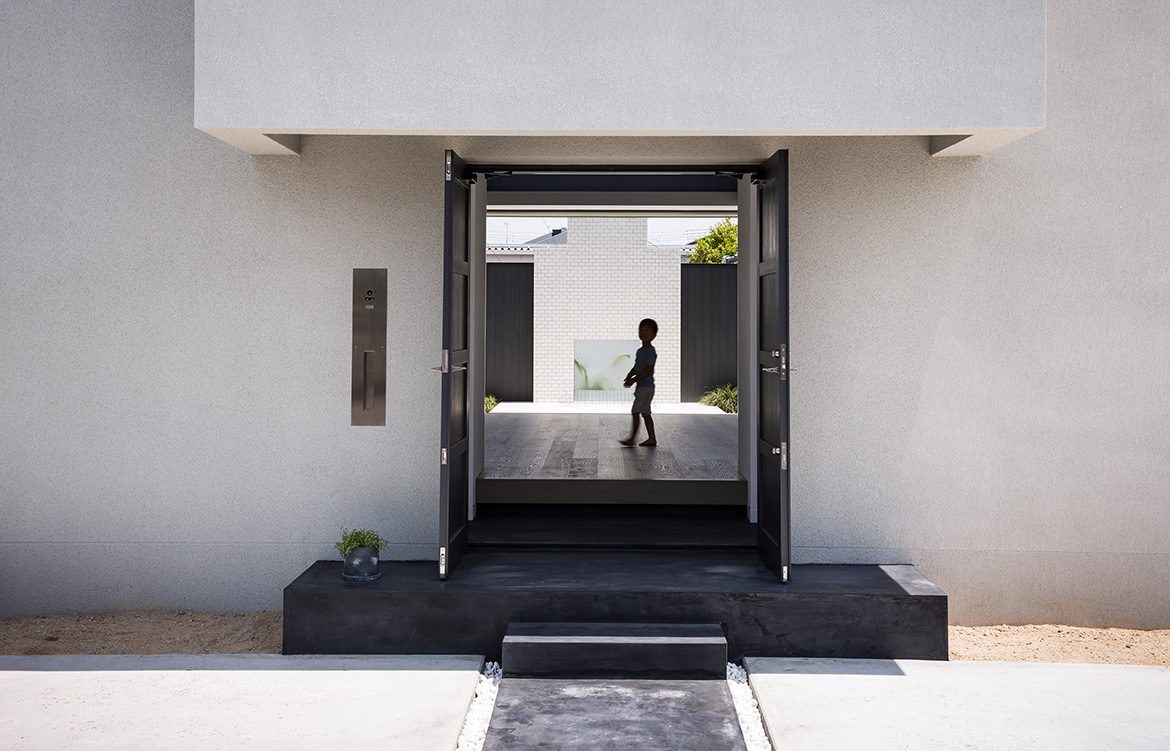 FORM Architects House With Scenes entrance