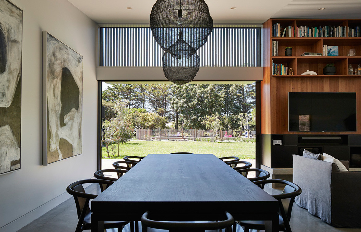 First Lessons House Ray Dinh Architecture cc Peter Bennetts dining area