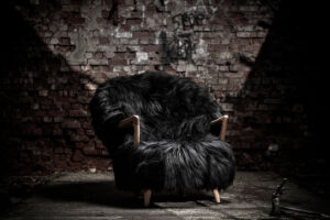 Fluffy Lounge Chair Black
