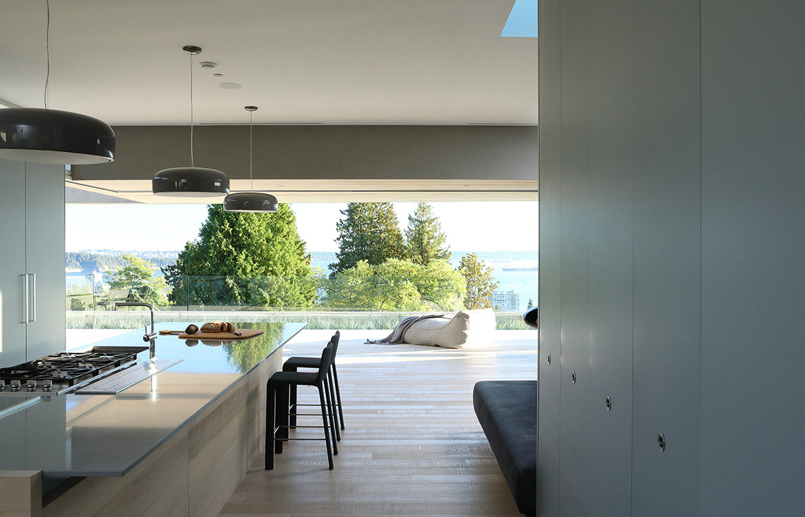 GDay House Mcleod Bovell Modern Houses cc Ema Peter kitchen and breakfast bench