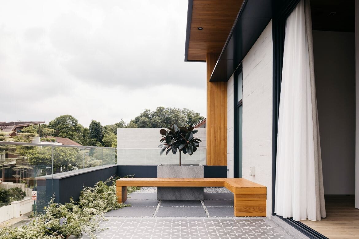 Pocket-sized gardens give endless serenity at this Singaporean residence