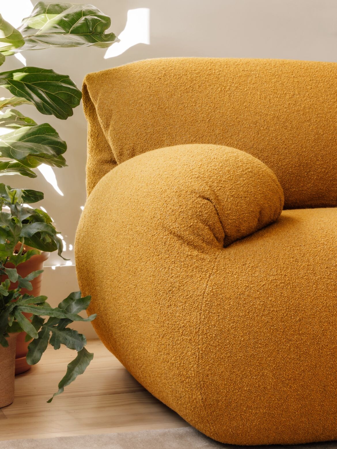 Gabriel Tan - Luva modular sofa and lounge chair