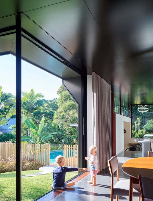 Red Hill House by LADA Habitus House of the Year 2021