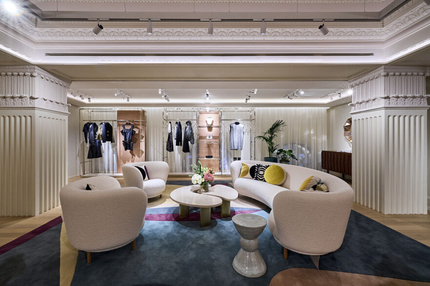 Louis Vuitton Opens Flagship Brisbane Store With Paris-Inspired Design And  Local Art Gallery Vanity Teen 虚荣青年 Lifestyle & New Faces Magazine