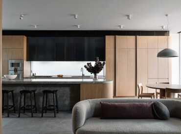 JCB Architects creates the ultimate multi-generational residence for cooking and togetherness