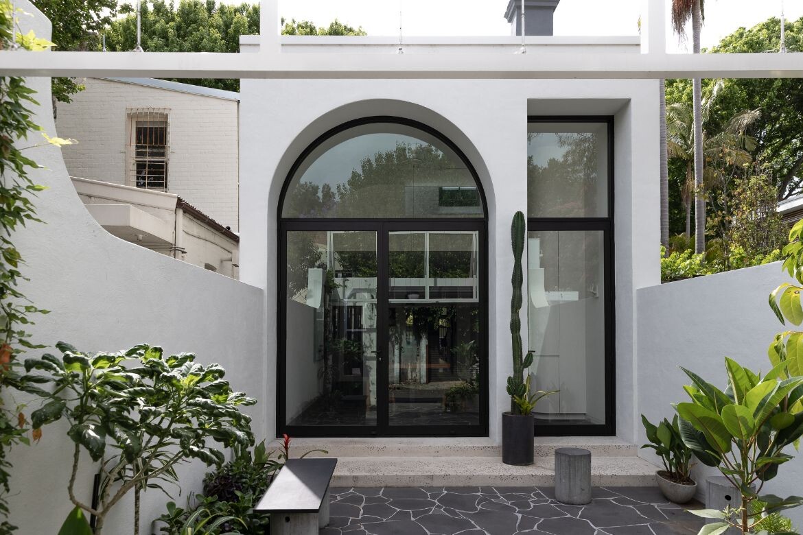 Poetic collaboration brings form and light to this Redfern terrace