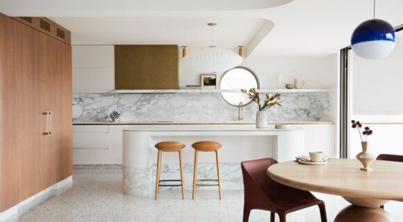 Harbour House embodies the chic legacy of the ‘shoulder pad decade’