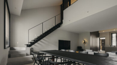 Bringing spatial volume to a minimalist loft apartment