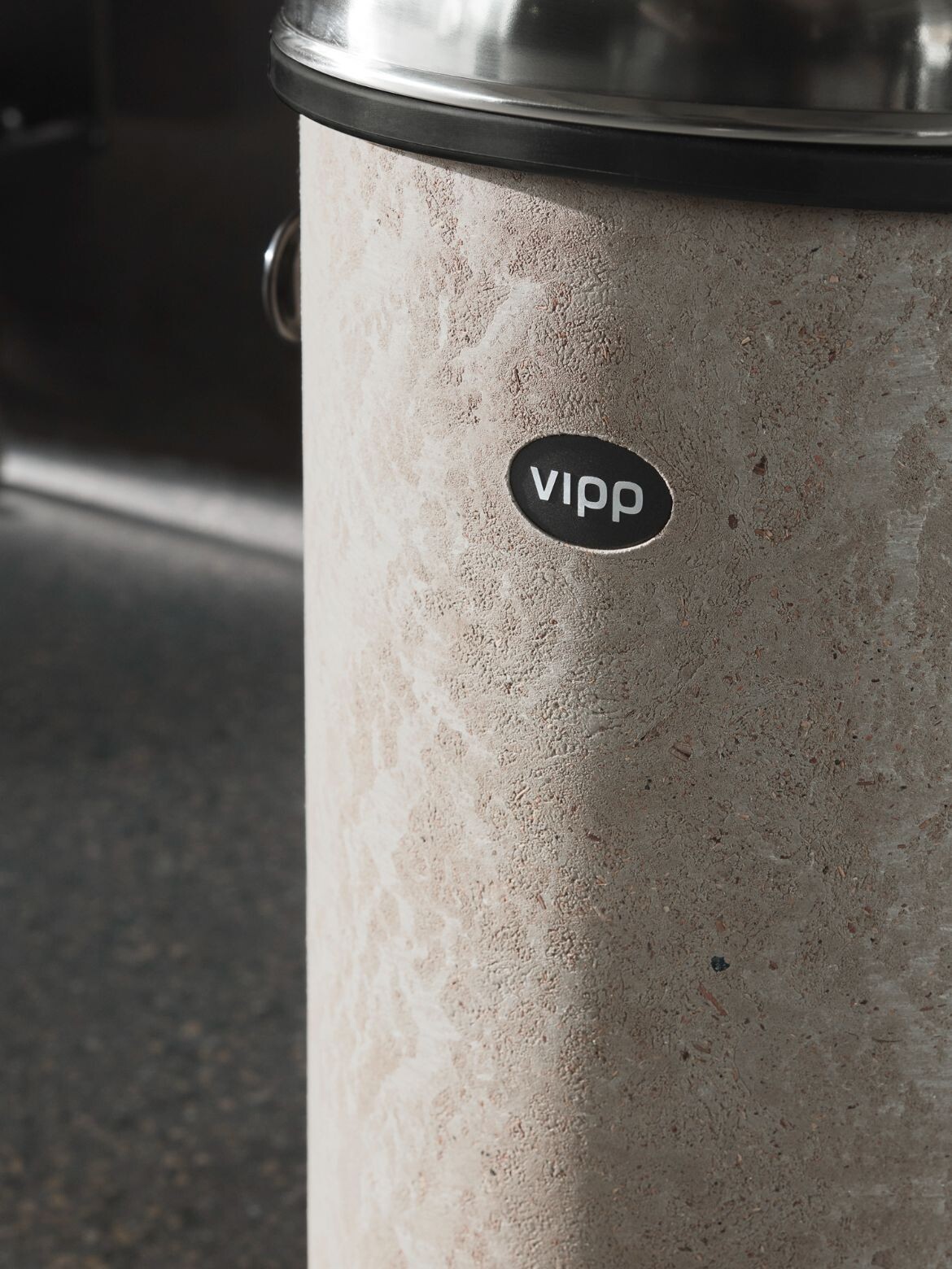 Cult - Vipp ‘Rubbish Bin’