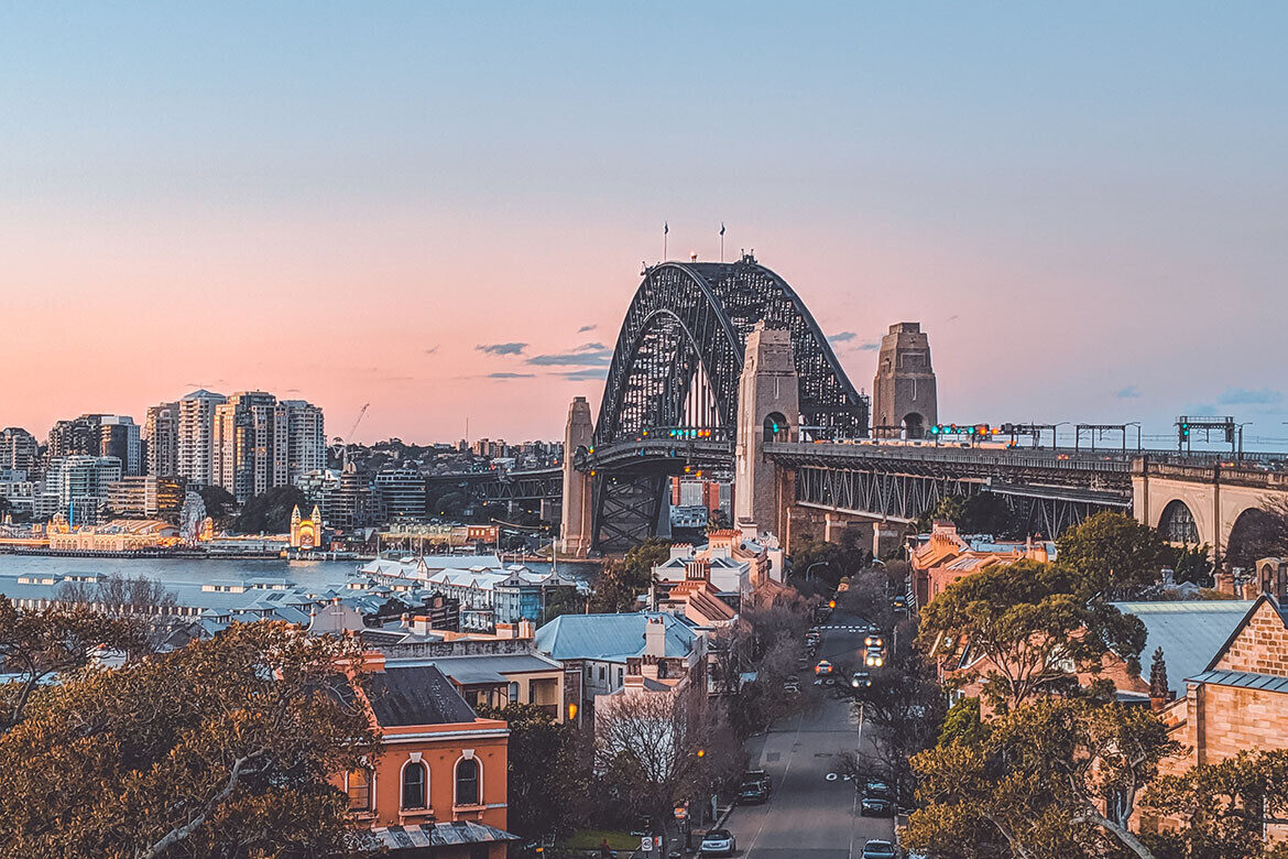 Sydney XXXL Book Review: What’s The Problem With Sydney?