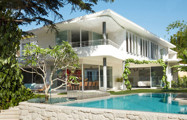 Homage to Oscar Luigi Rosselli Architects cc Prue Ruscoe | outdoor pool