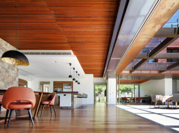 How to achieve a resort-feel in the home