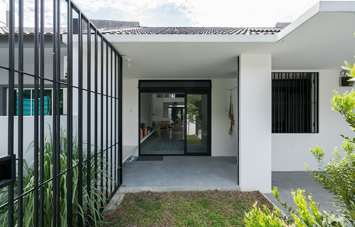 Jose House Fabian Tan Architects house entryway