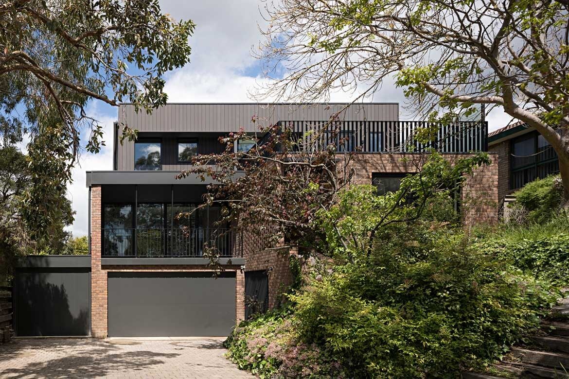 A Modern Home That Honours Its 1970s Foundations