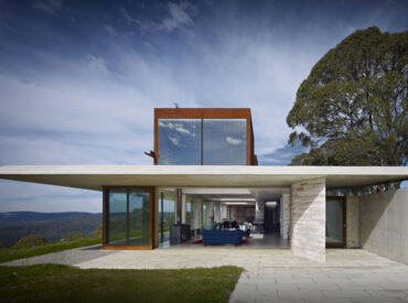 How An Australian Home Captures the Essence of Australia