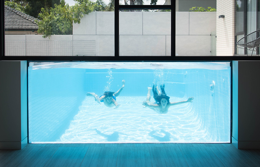 KAVELLARIS URBAN DESIGN Ivanhoe House pool