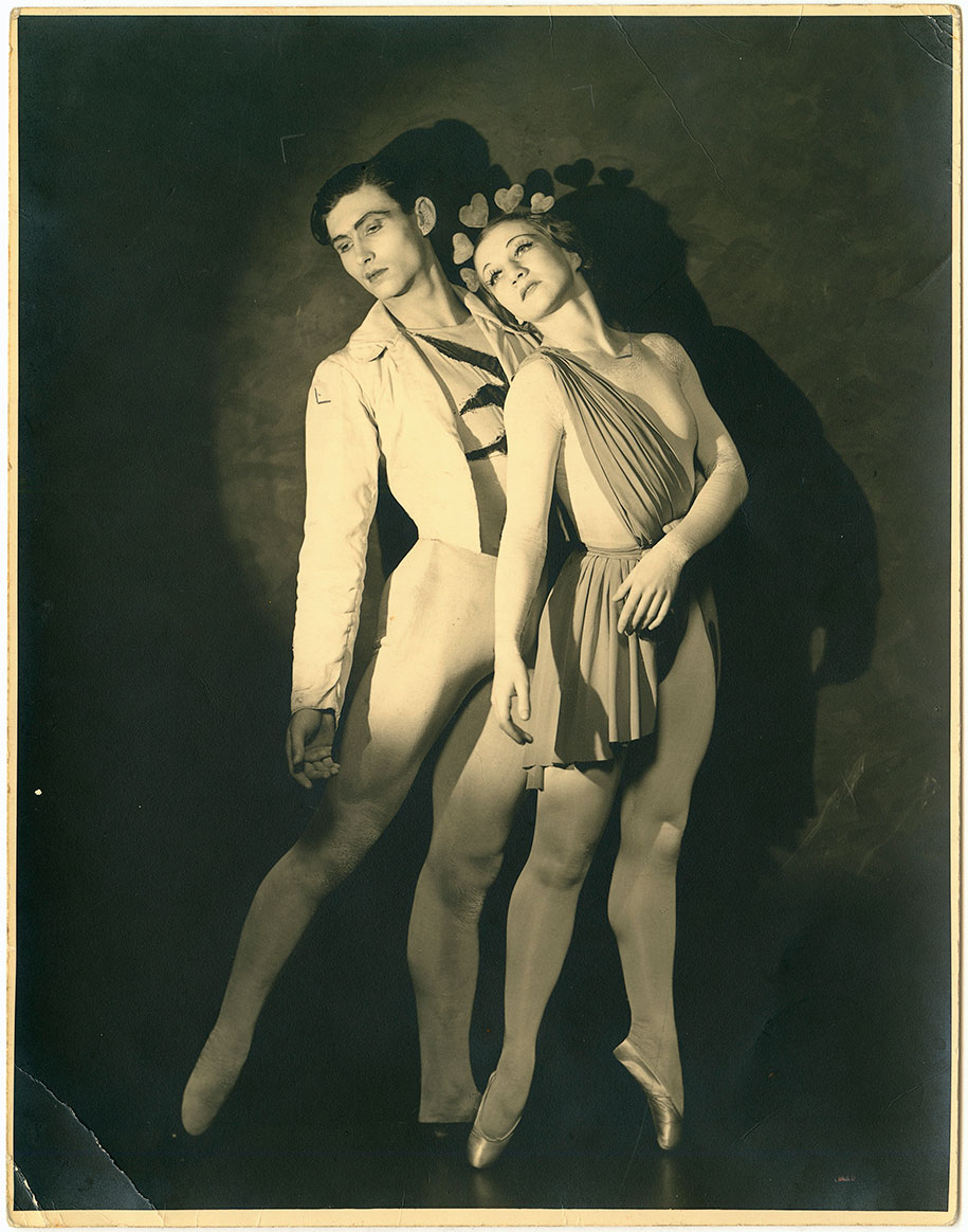 Jack_Cato_Helene-Kirsova-and-Igor-Youskevitch-in-Les-Presages,-Monte-Carlo-Russian-Ballet-(1936–37)