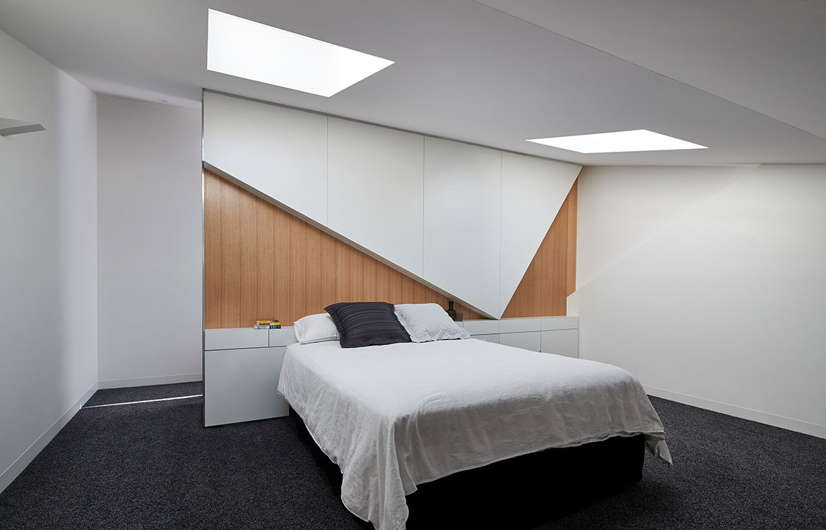 K2 House FMD Architects Fiona Dunin cc Peter Bennetts bedroom