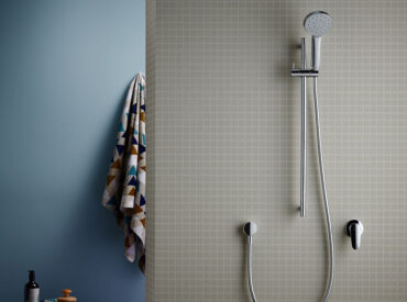 Introducing The Kiri – Strong Lines And Dynamic Shapes For the Bathroom